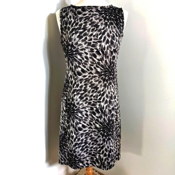 Ann Taylor Dresses & Skirts - Ann Taylor Grey Brush Stroke Silk Dress 6